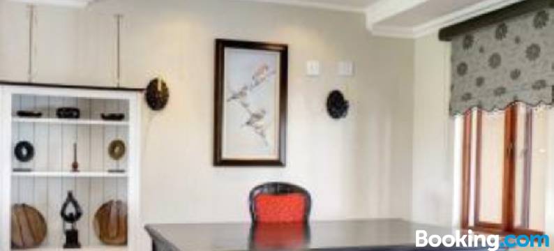 雀巢山林小屋(The Finches Nest)图片