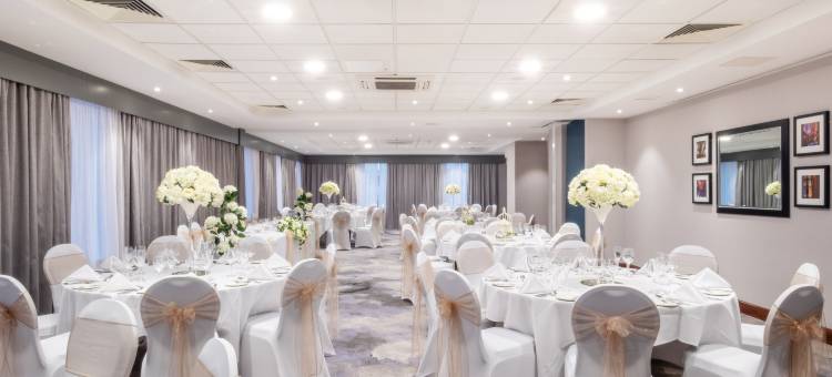 Holiday Inn 斯蒂文尼奇(Holiday Inn Stevenage)图片