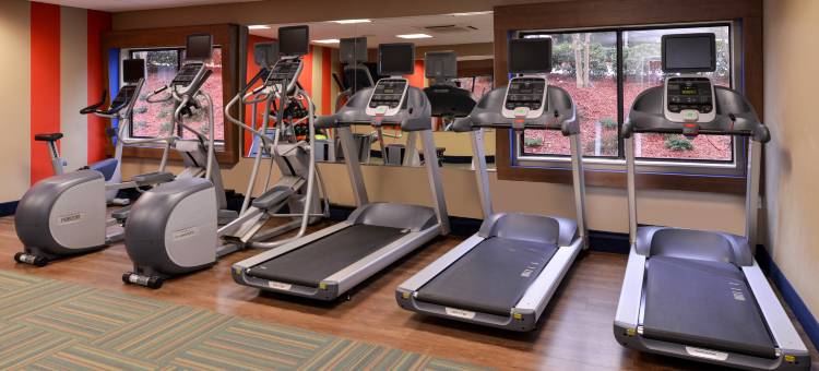 Holiday Inn Express & Suites Raleigh NE - Medical Ctr Area图片