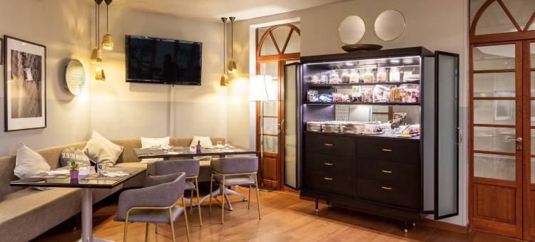 米兰加里波底门车站假日酒店(Holiday Inn Milan - Garibaldi Station)图片