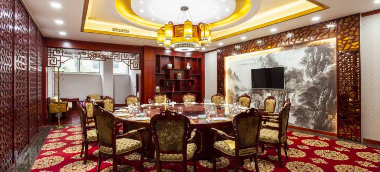 宁夏旅投六盘山宿集图片