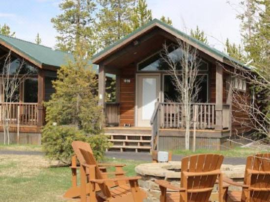 Explorer Cabins At Yellowstone Hotel Reviews And Room Rates