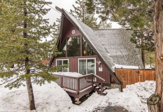 S. Lake Tahoe Home Near Ski Resorts by RedAwning Hotel Overview