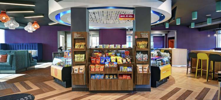 伯灵顿希尔顿Tru酒店(Tru by Hilton Burlington)图片