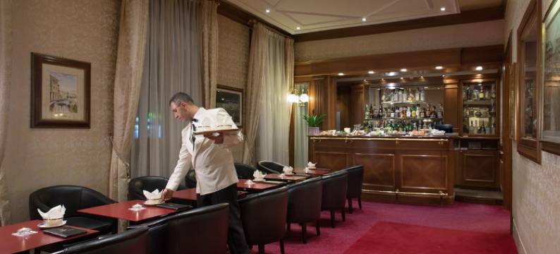 伯纳酒店(Hotel Berna)图片