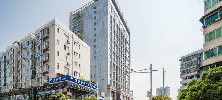 巴中兴州酒店图片