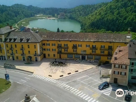 阿斯托里亚格兰酒店