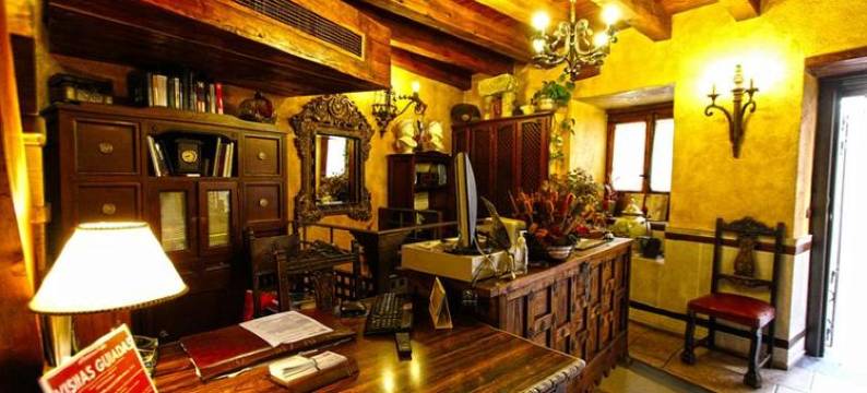 霍斯佩德里亚瑟斯内罗斯之家(Hospederia Casa de Cisneros)图片