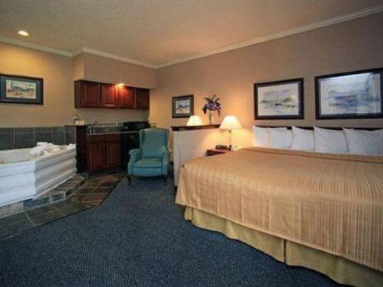 Quality Inn And Suites Seabrook Nasa Kemah Hotel Reviews And