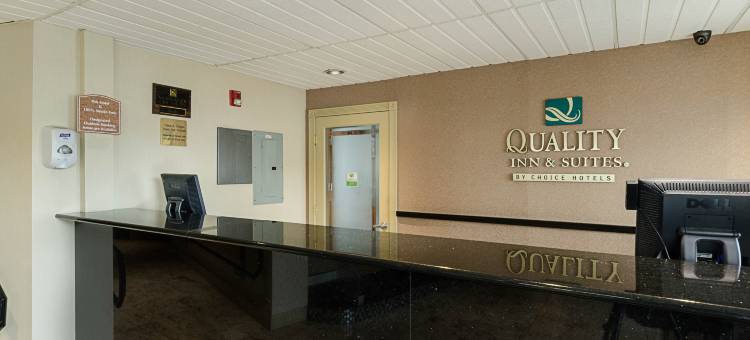 北安普敦品质酒店及套房-阿默斯特(Quality Inn & Suites Northampton - Amherst)图片