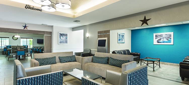 康罗拉昆塔温德姆套房酒店(La Quinta Inn & Suites by Wyndham Conroe)图片