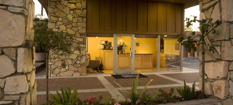 松树贝斯特韦斯特酒店(Best Western Pine Tree Motel)图片