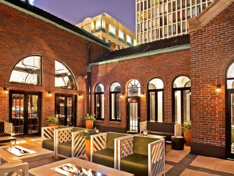 拉斐尔酒店(raffaello hotel)