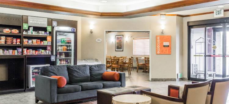 北丹佛-威斯敏斯特舒适套房酒店(Comfort Suites Denver North - Westminster)图片