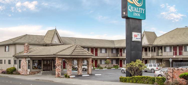 华美达海湾套房旅馆(Ramada Bayside Inn and Suites)图片