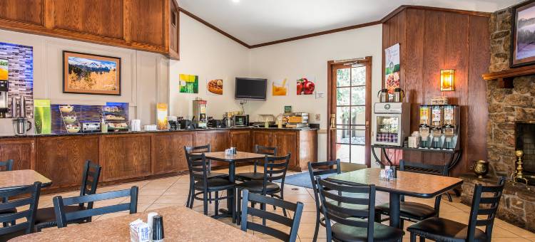 众神花园凯艺套房酒店(Quality Inn & Suites Garden of the Gods)图片