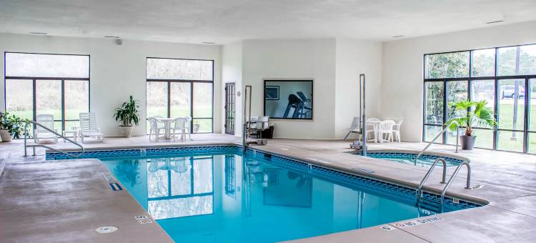 威克森林 - 罗利北凯隆波因特酒店(Clarion Pointe Wake Forest – Raleigh North)图片