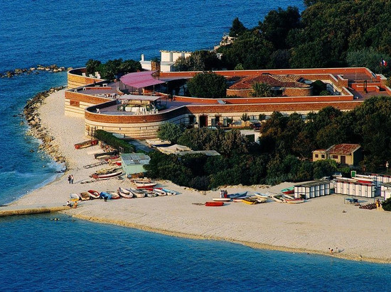 拿破仑尼科福蒂诺酒店