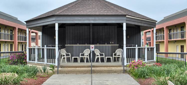 凯艺酒店-弗雷德里克斯堡中心公园区(Quality Inn Fredericksburg-Central Park Area)图片