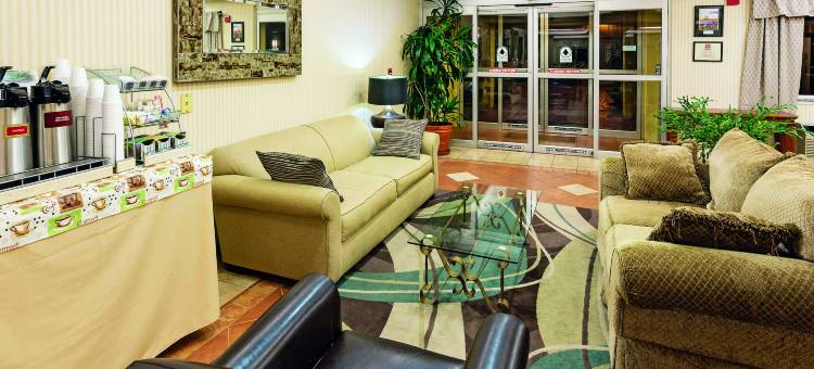 塞勒姆拉昆塔温德姆套房酒店(La Quinta Inn & Suites by Wyndham Salem or)图片