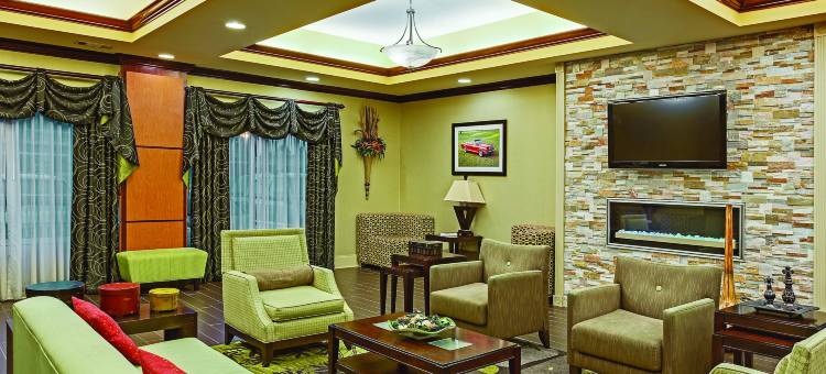 图珀洛拉昆塔温德姆套房酒店(La Quinta Inn & Suites by Wyndham Tupelo)图片