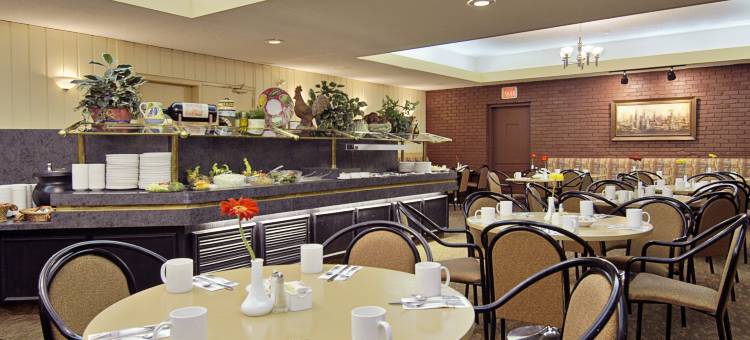 卡尔加里市中心华美达广场酒店(Ramada Plaza by Wyndham Calgary Downtown)图片