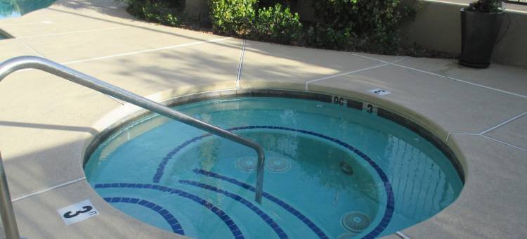 拉斯维加斯南圣玫瑰大道贝斯特韦斯特优质酒店(Best Western Plus Las Vegas South Henderson)图片