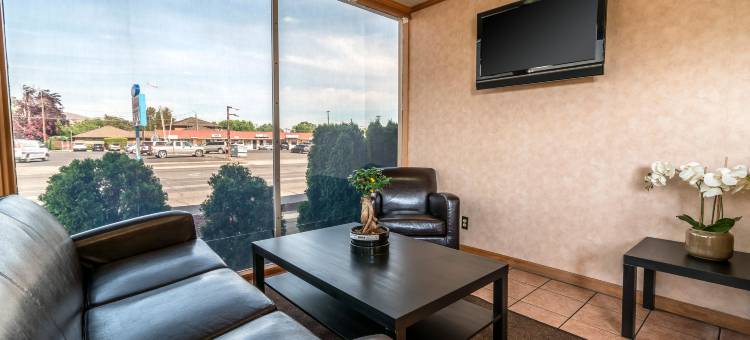 雅基马假日小屋酒店(Holiday Lodge Yakima)图片