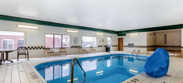 舒适套房酒店(Comfort Inn & Suites)图片