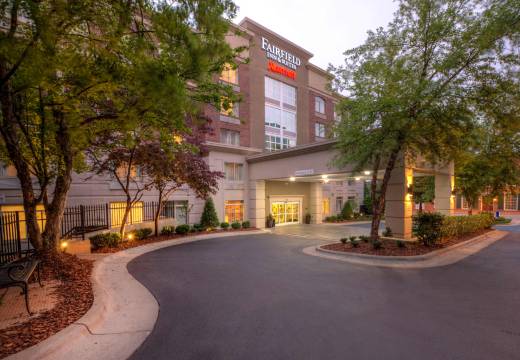 温斯顿塞勒姆市中心万枫套房酒店(Fairfield Inn & Suites Winston-Salem Downtown)