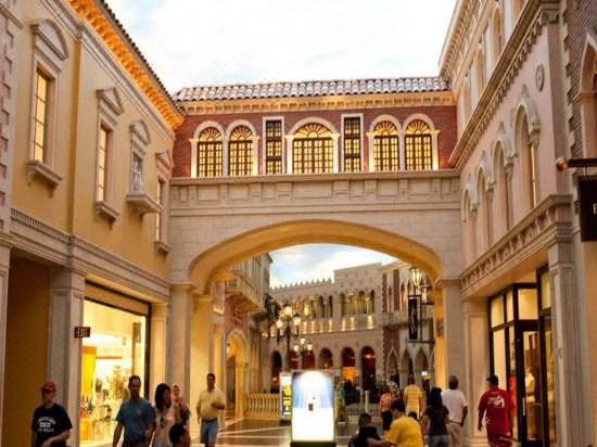 The Venetian Resort Las Vegas Hotel Reviews And Room Rates