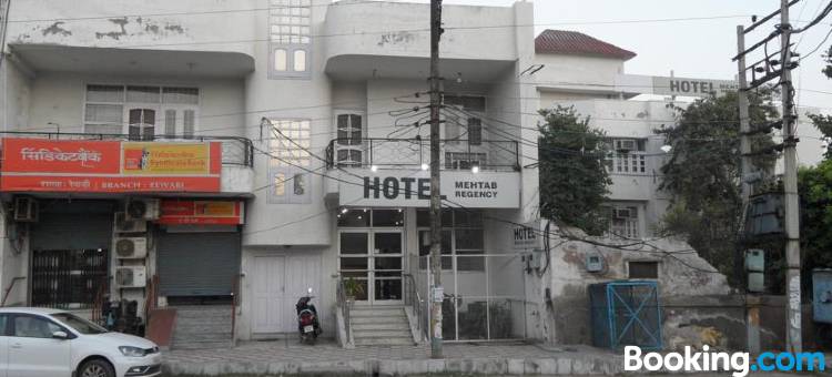 Super Hotel O Mehtab Regency图片