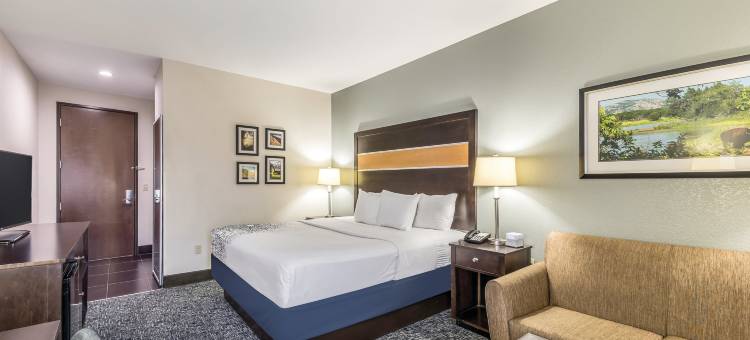 塔尔萨卡托萨拉昆塔温德姆套房酒店(La Quinta Inn & Suites by Wyndham Tulsa - Catoosa Route 66)图片