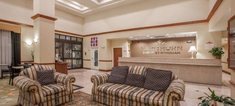 米德韦斯特城廷克空军基地浩枫温德姆公寓(Hawthorn Suites by Wyndham Midwest City Tinker AFB)图片