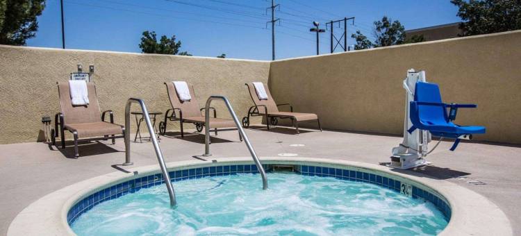 维克多维尔-赫斯佩里亚舒适套房酒店(Comfort Suites Victorville-Hesperia)图片