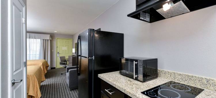 苏格兰套房酒店(Scottish Inn & Suites Cotulla, TX)图片