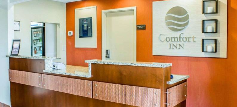 费耶特维尔自由堡附近舒适酒店(Comfort Inn Fayetteville Near Fort Bragg)图片