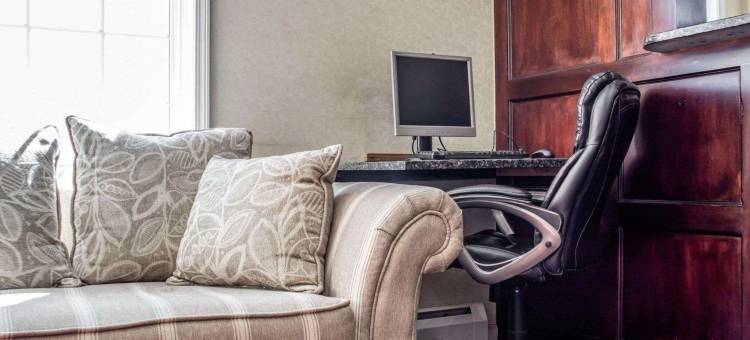 机场伊克诺套房酒店(Econo Lodge Inn & Suites Airport)图片