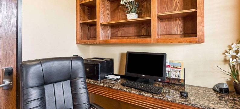 麦卡伦机场和La Plaza购物中心舒适套房酒店(Comfort Suites McAllen Airport and la Plaza Mall)图片