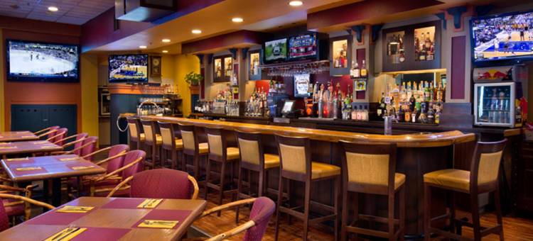 胡德湖海岸旅馆(Coast Inn at Lake Hood)图片