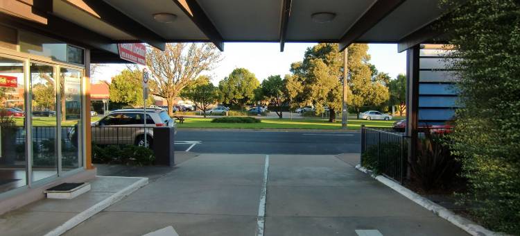 堪萨斯城汽车旅馆(Castle Motel Bairnsdale)图片