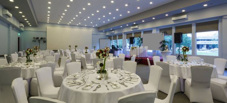 UP科技中心麦客达温德姆酒店(Microtel by Wyndham UP Technohub)图片