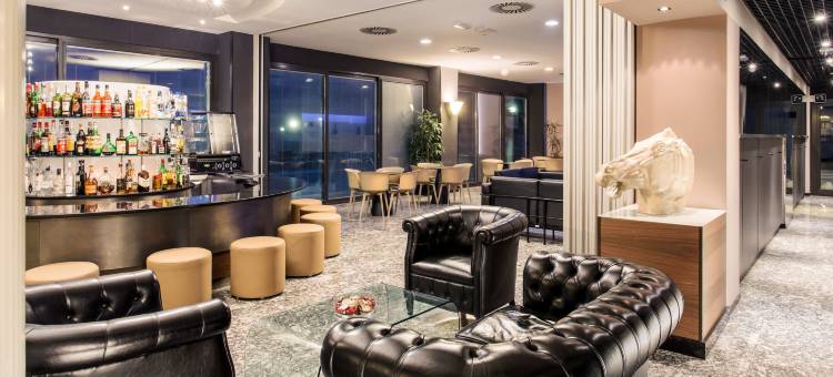 华尔多夫皇宫酒店(Waldorf Palace Hotel)图片