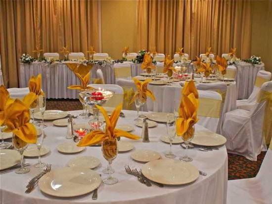 Hilton Garden Inn San Mateo Hotel Reviews And Room Rates Trip Com