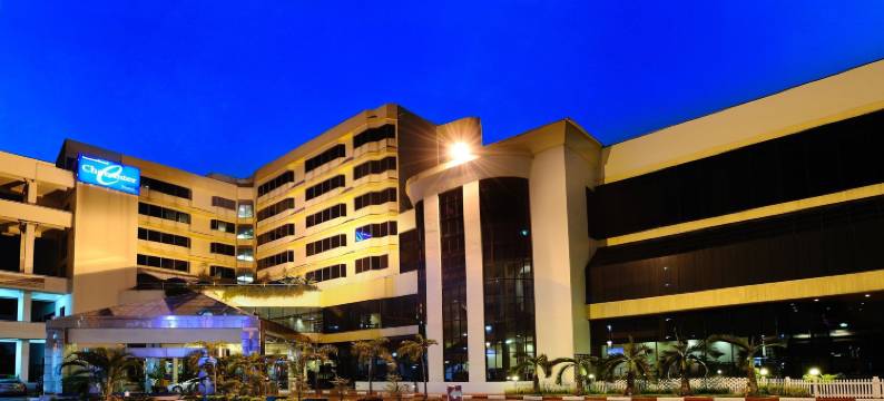 春武里酒店(Chon Inter Hotel)图片