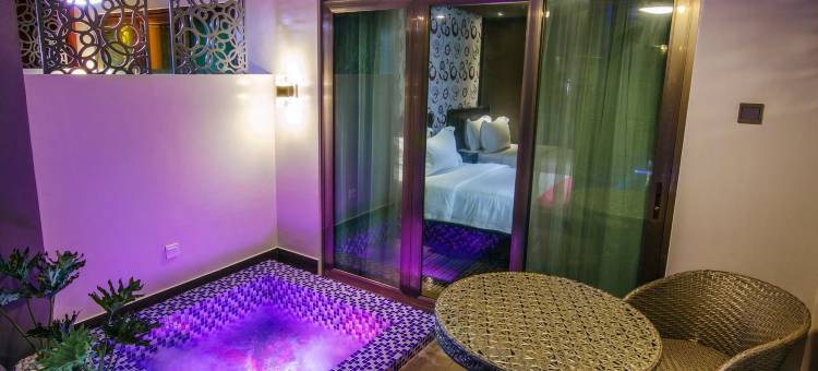 埃洛伊萨皇家套房酒店(Eloisa Royal Suites)图片