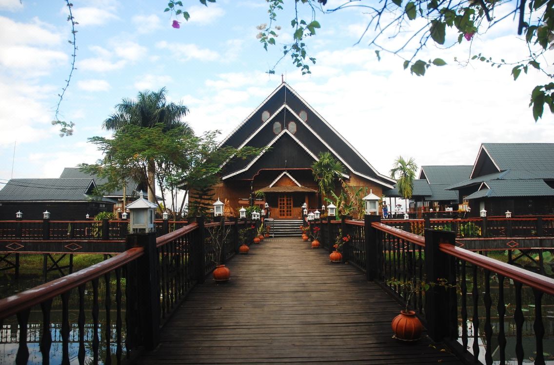 The Serenity Inle Resort Hotel Reviews And Room Rates - 