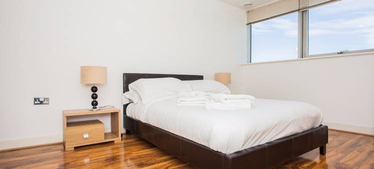 惊人 2 床公寓酒店 - 绝佳景观(Stunning 2 Bed Apartment with Amazing Views)图片