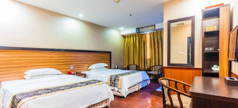 云和大酒店(财富中心池湖店)图片