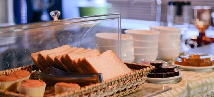 奇异果快捷旅店(台中站前二馆)图片